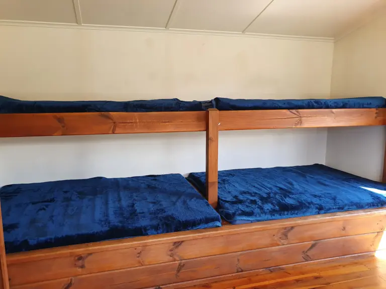 Basic Cabin beds